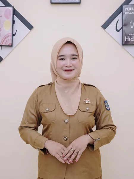 ASTRIYANI ASIS, SM